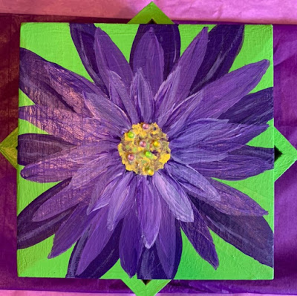 Meet your Posher, Danielle